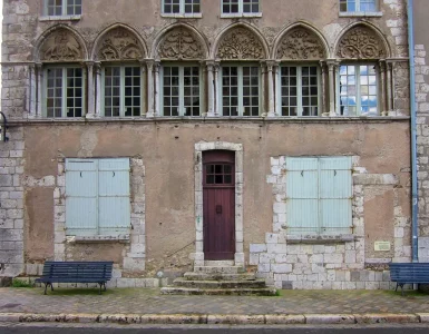 Un vieux logement vide