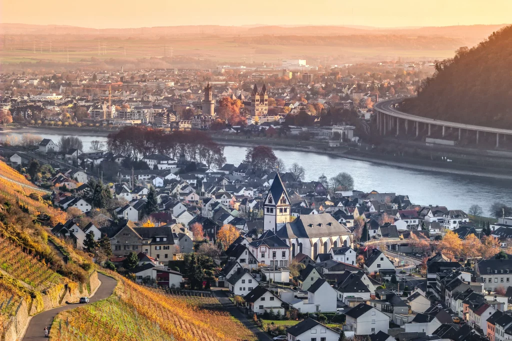 Une ville européenne en été