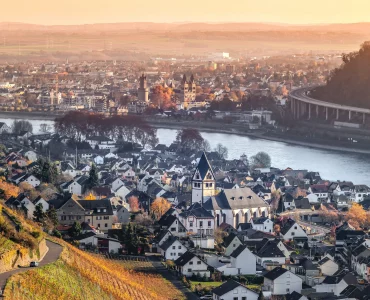 Une ville européenne en été