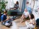 Des amis dans une résidence airbnb